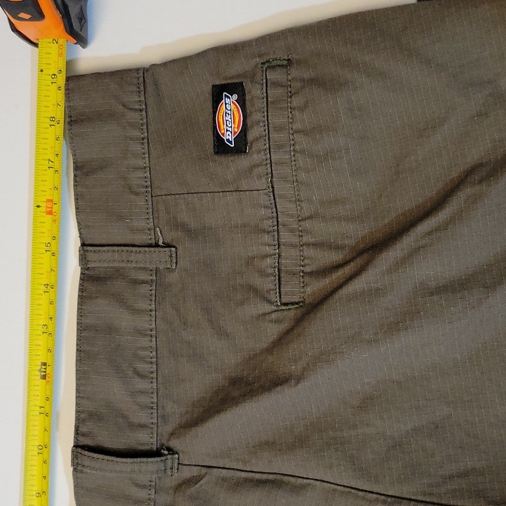 DICKIES Relaxed Cargo Shorts 38 - Picture 8 of 12